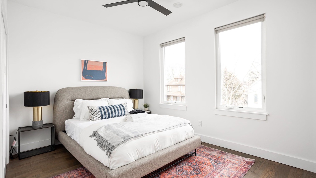 Photo of Bedroom in Fountain Square