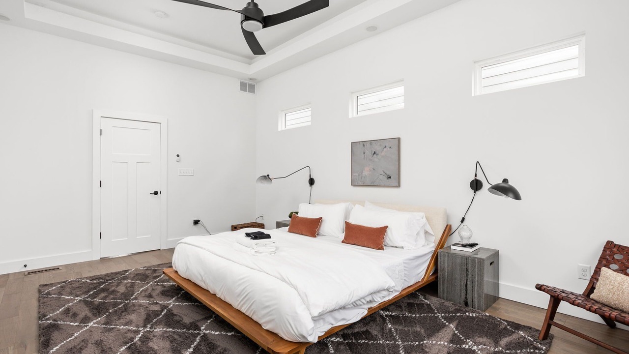 Photo of Bedroom in Fountain Square