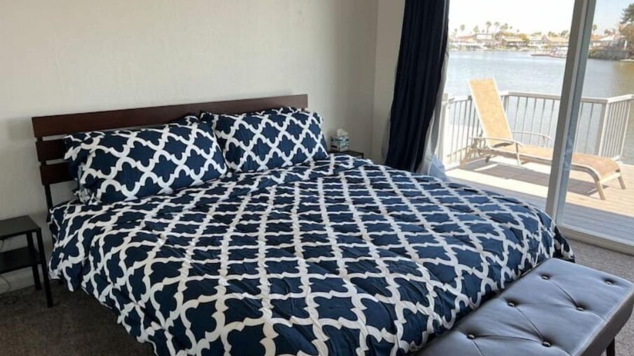 Photo of Bedroom in Discovery Bay