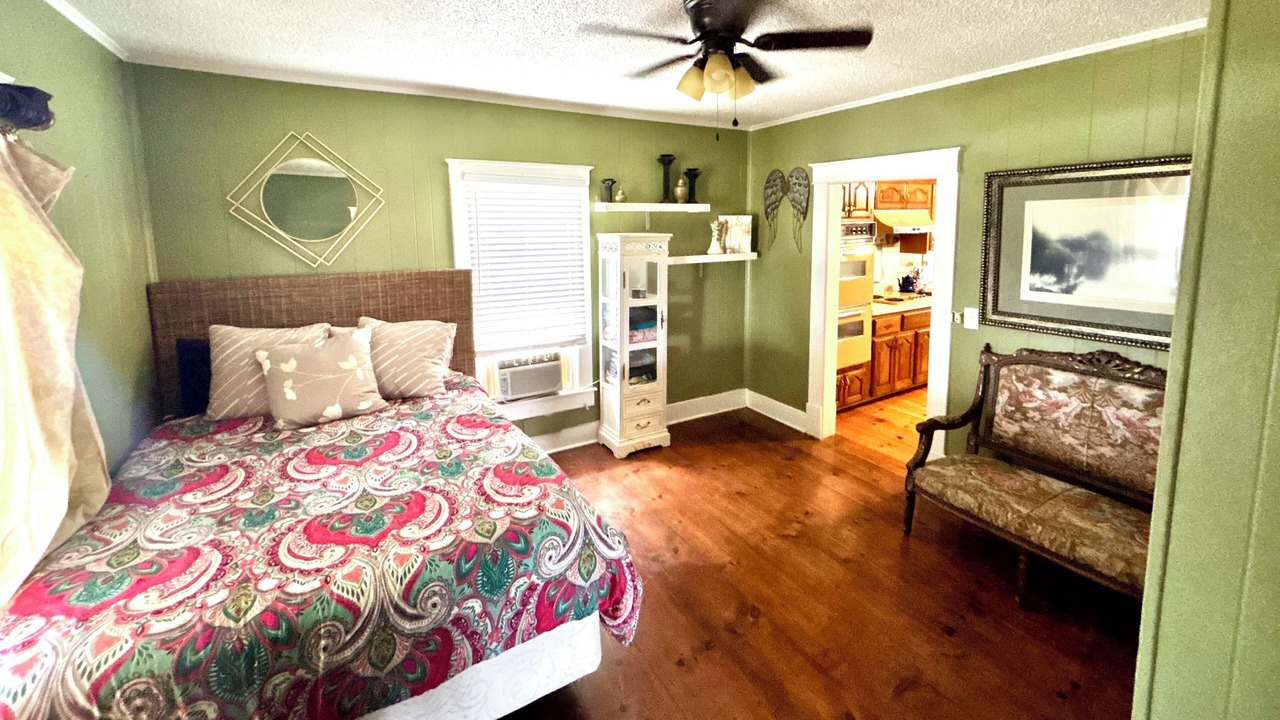 Photo of Bedroom in Sayre