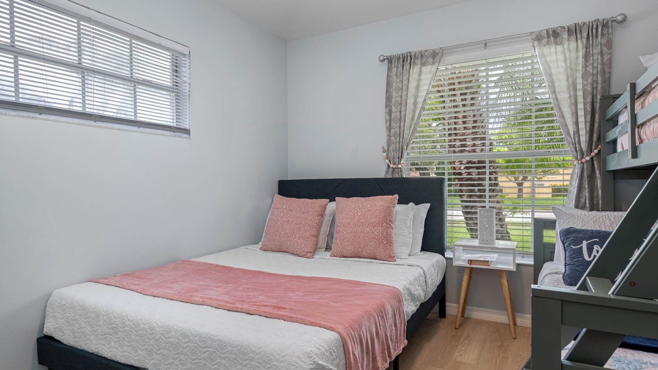 Photo of Bedroom in Oldsmar