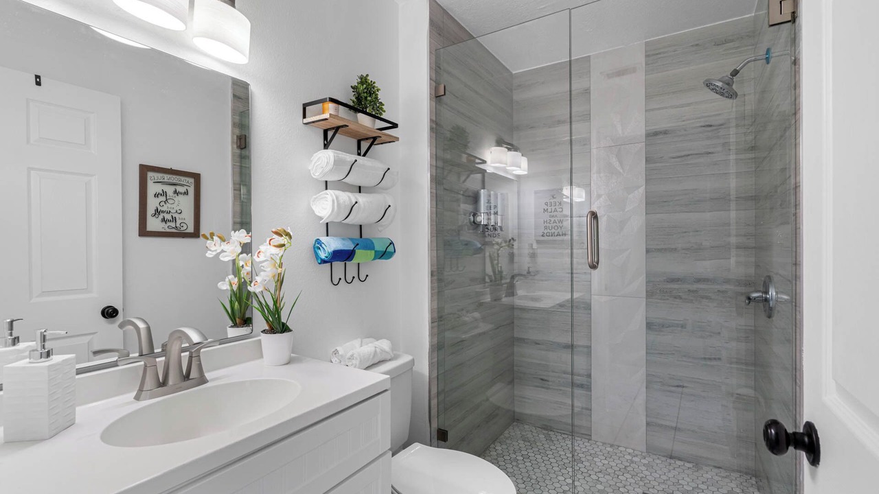 Photo of Bathroom in Oldsmar