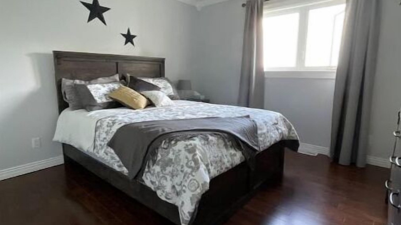 Photo of Bedroom in Bay Roberts