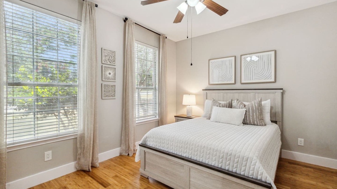 Photo of Bedroom in Rockwall