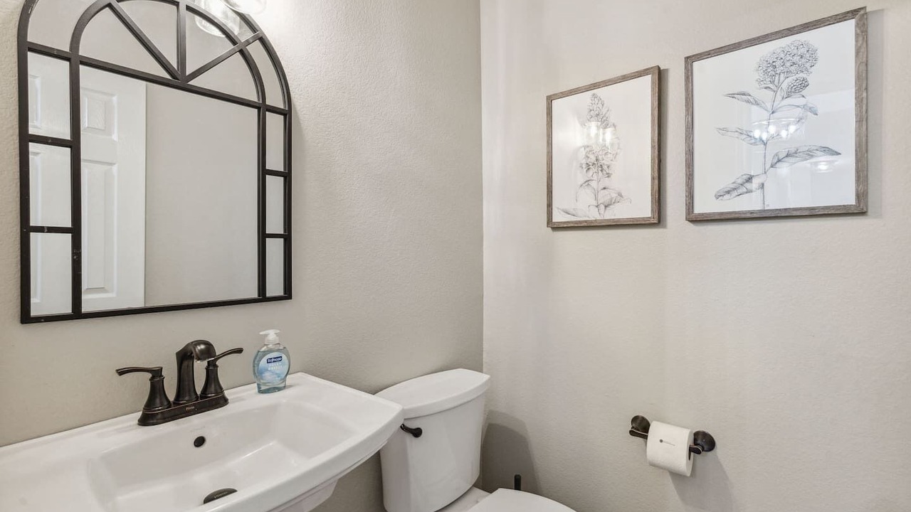 Photo of Bathroom in Rockwall