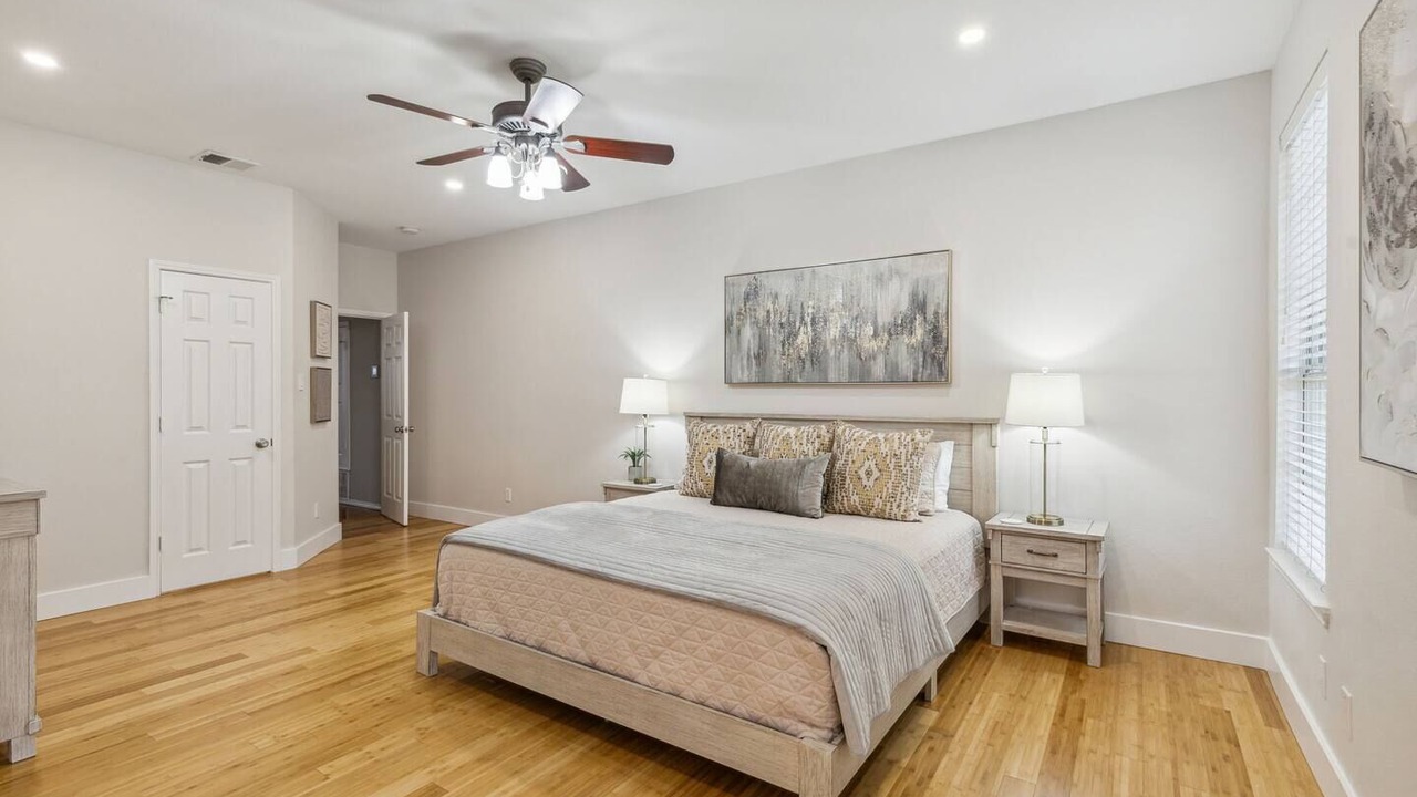 Photo of Bedroom in Rockwall