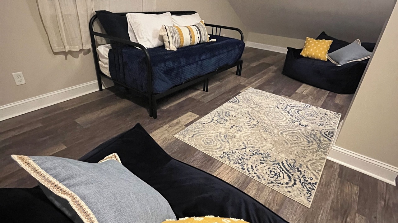 Photo of Livingroom in Vernon