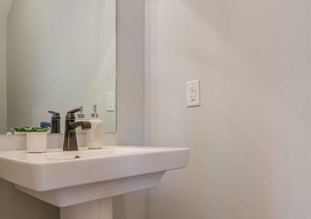 Photo of Bathroom in Hope Gardens
