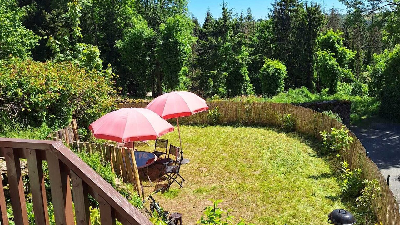 Photo of Outdoor in Ayssenes
