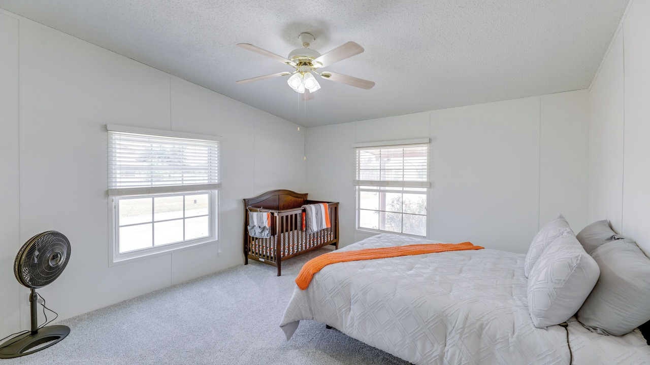 Photo of Bedroom in Elgin