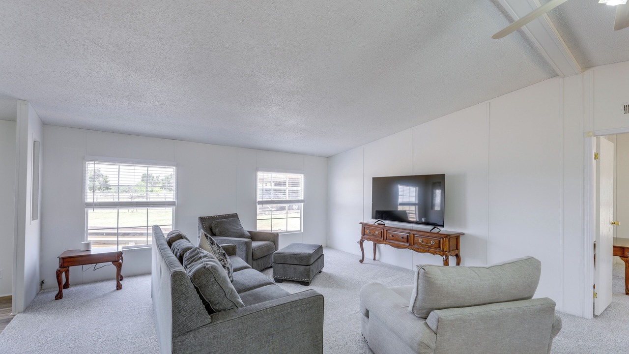 Photo of Livingroom in Elgin