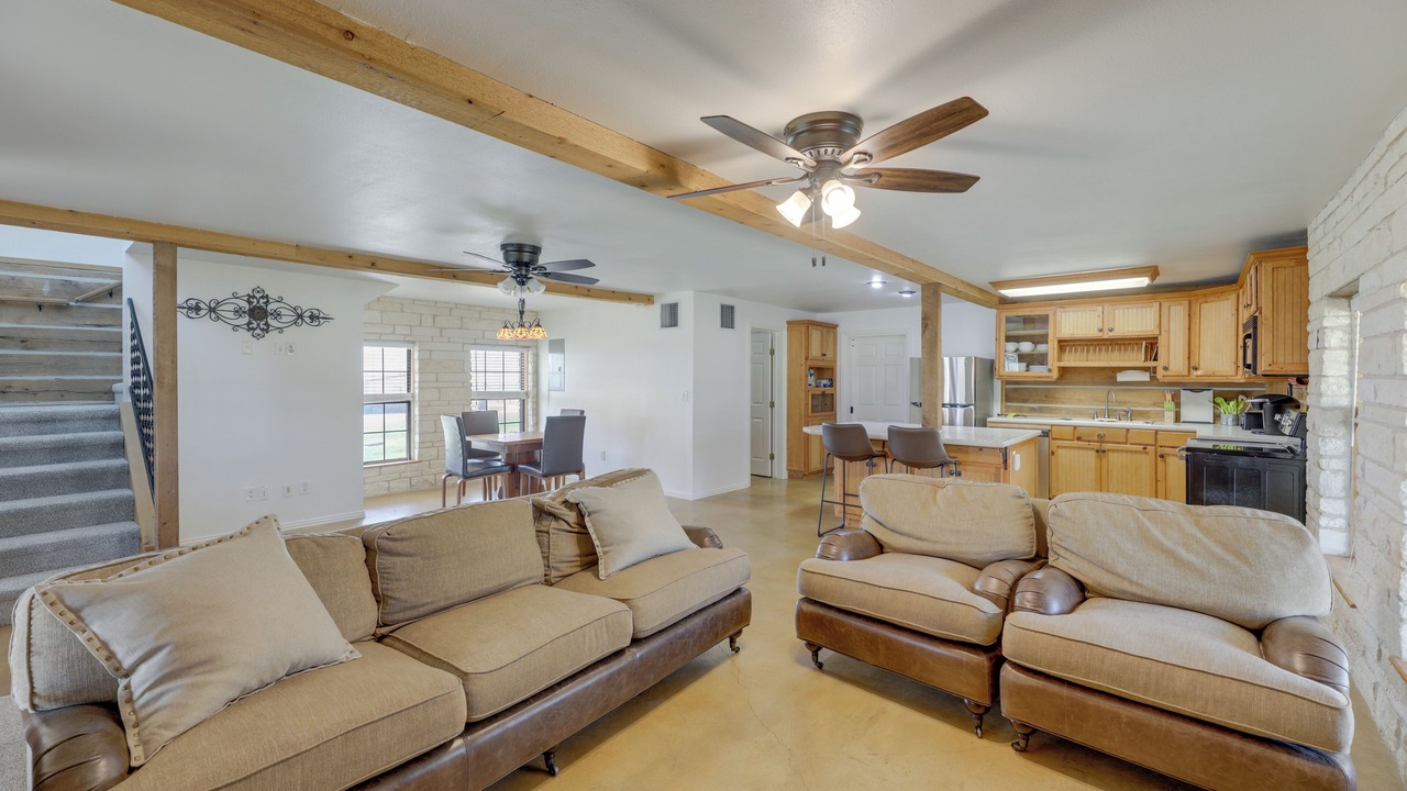 Photo of Livingroom in Elgin