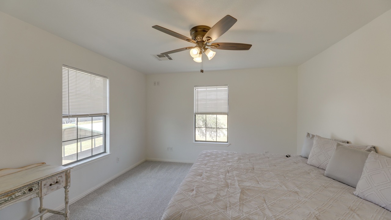 Photo of Bedroom in Elgin