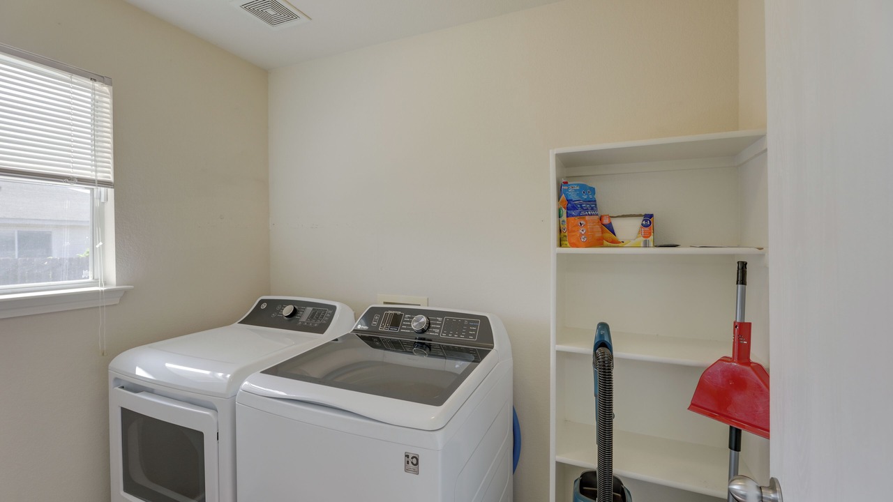 Photo of Bedroom in Elm Creek