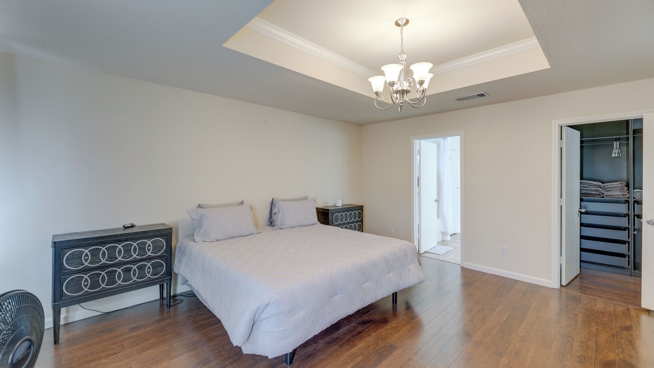 Photo of Bedroom in Elm Creek