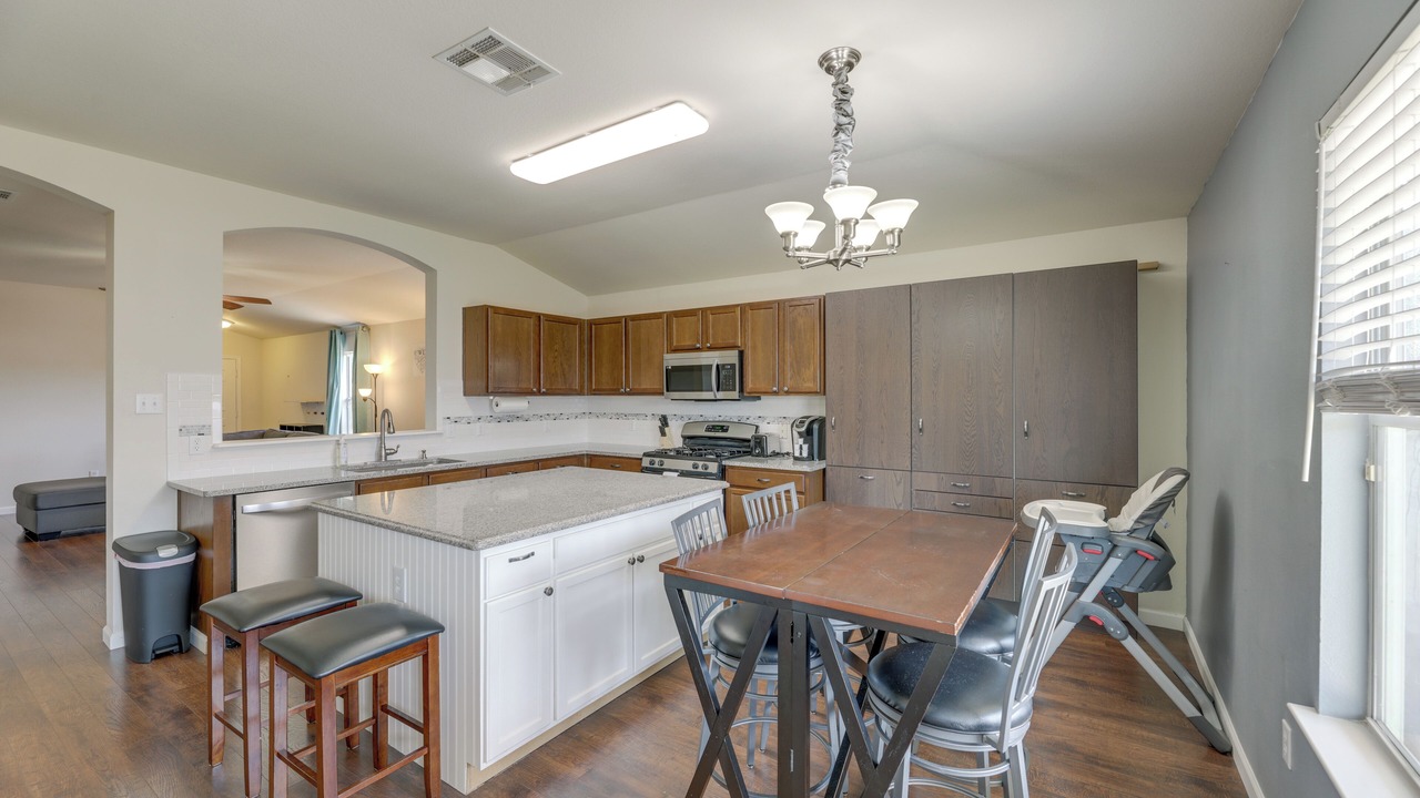 Photo of Kitchen in Elm Creek