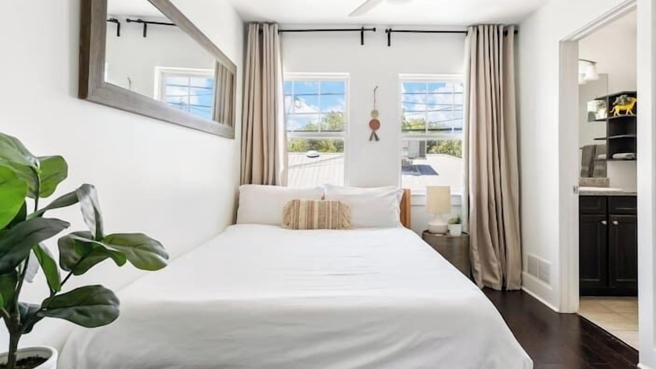 Photo of Bedroom in North Loop