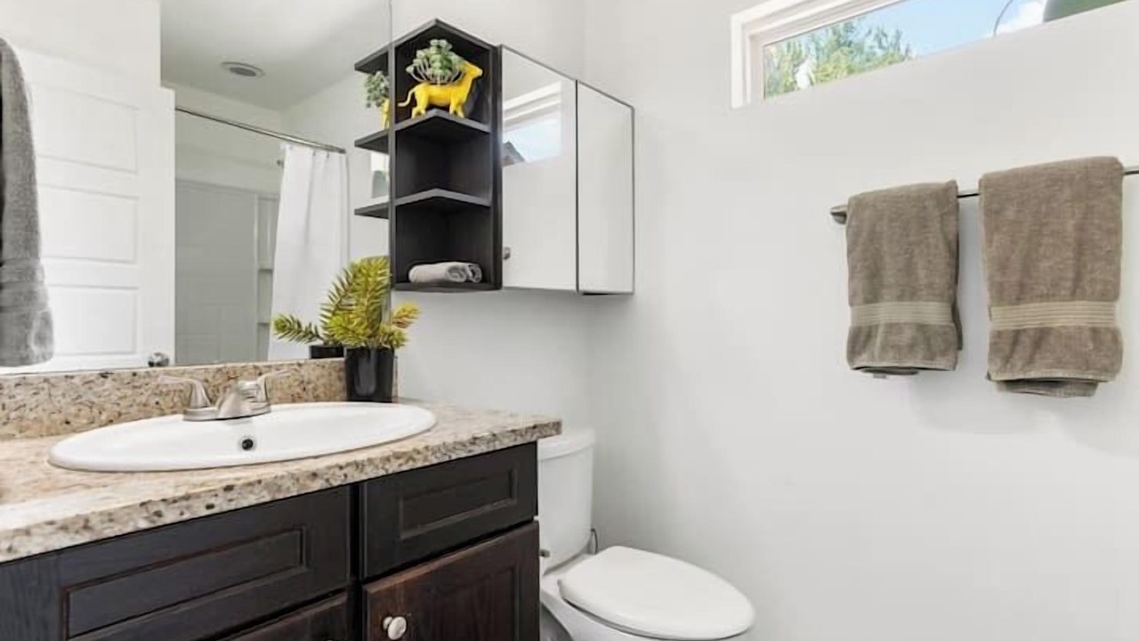 Photo of Bathroom in North Loop