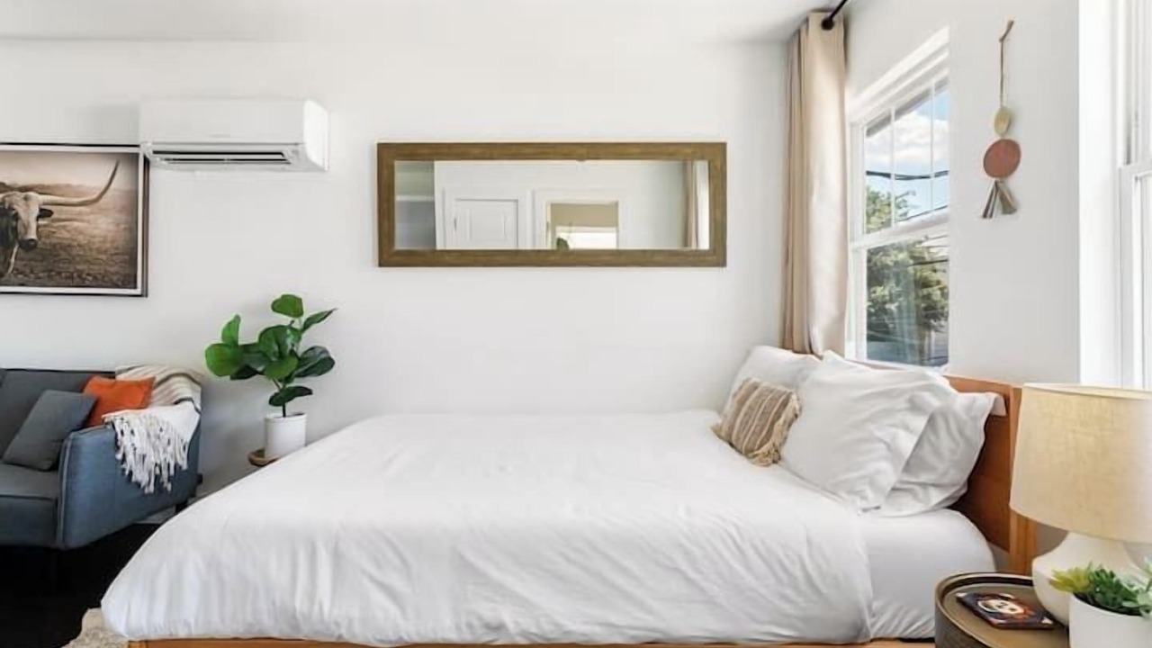 Photo of Bedroom in North Loop