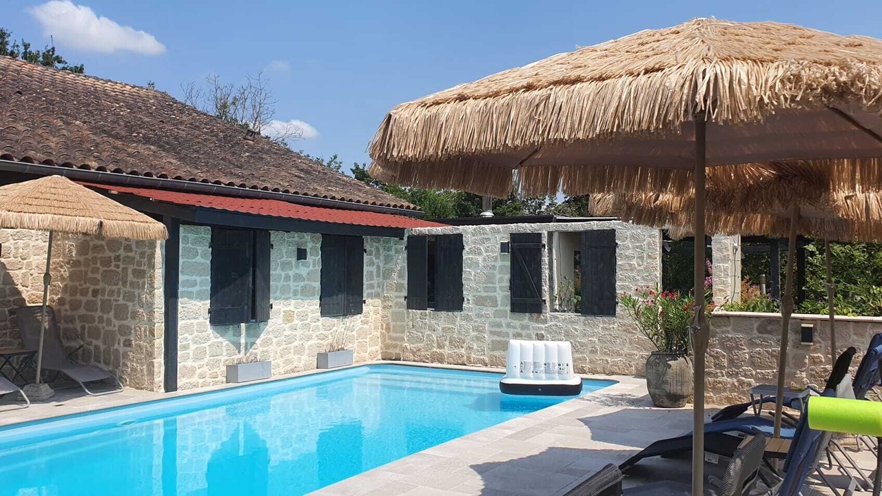 Photo of Outdoor in Montfermier