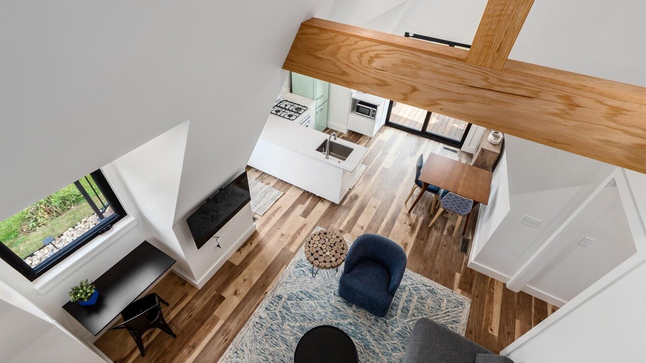 Photo of Livingroom in Fairfield Beach