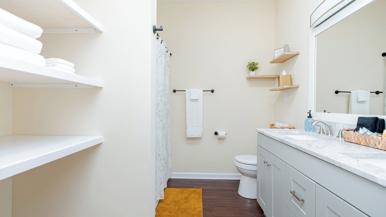 Photo of Bathroom in Kathleen