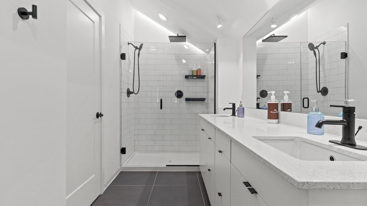 Photo of Bathroom in Shawnee