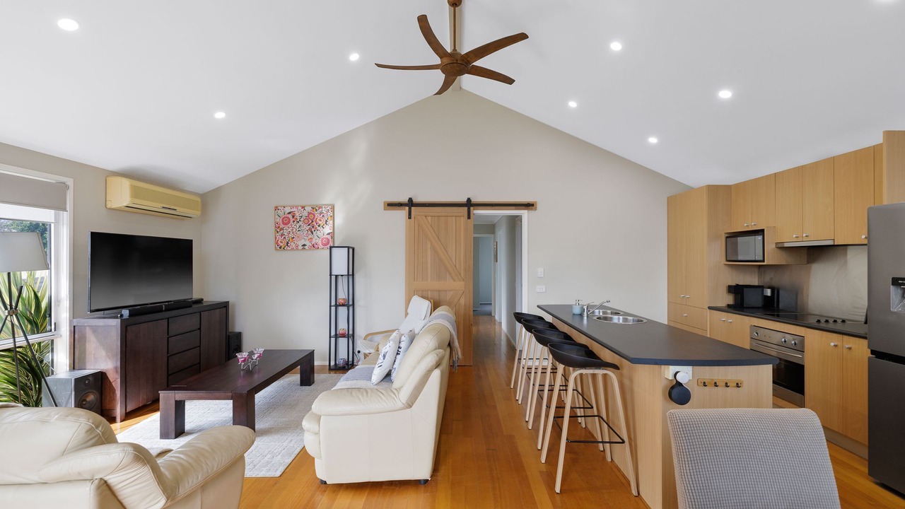 Photo of Livingroom in Coronet Bay