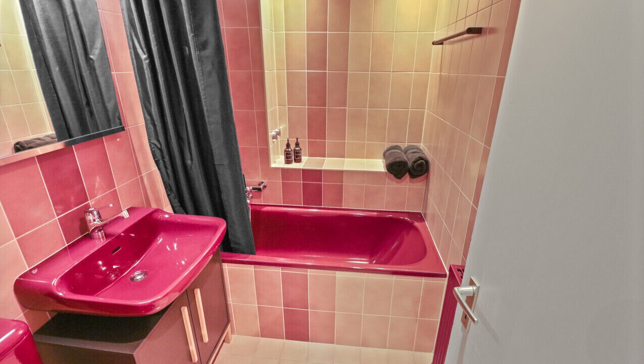 Photo of Bathroom in Noes