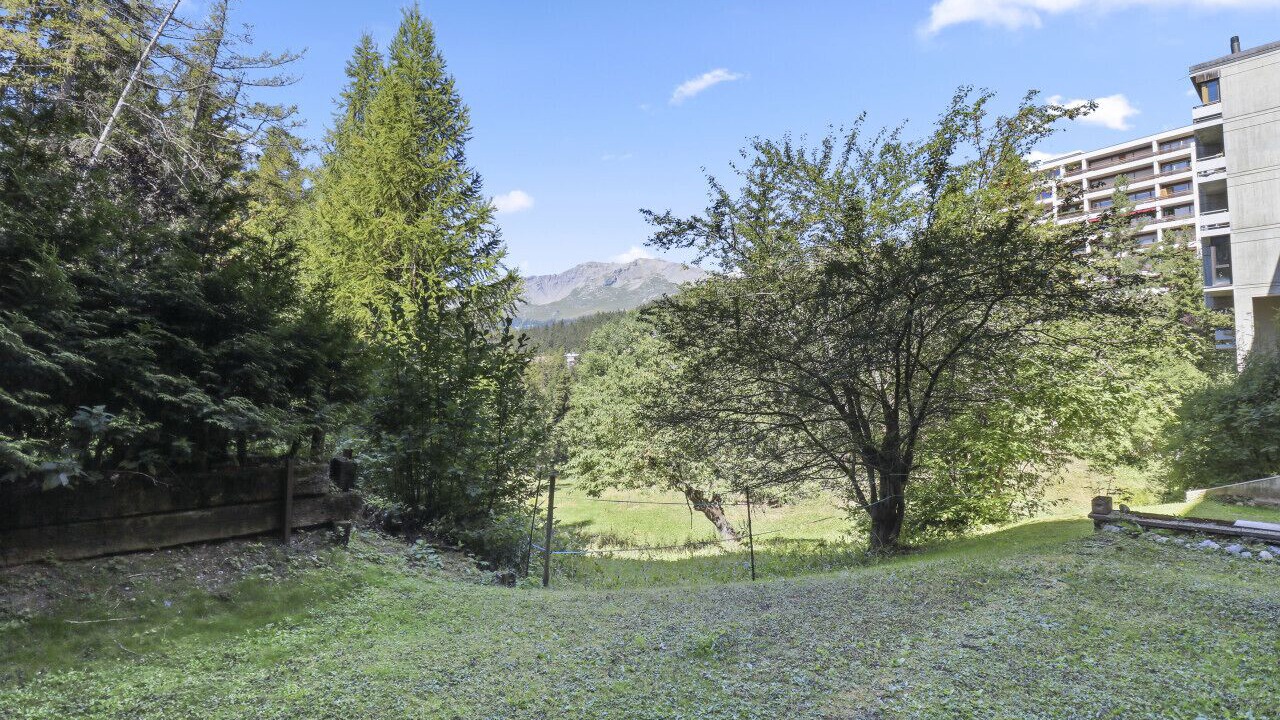 Photo of Outdoor in Noes
