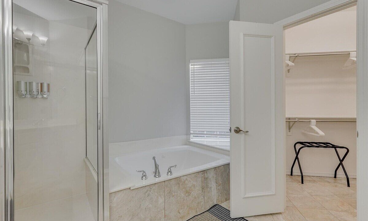 Photo of Bathroom in Southwest Carrollton