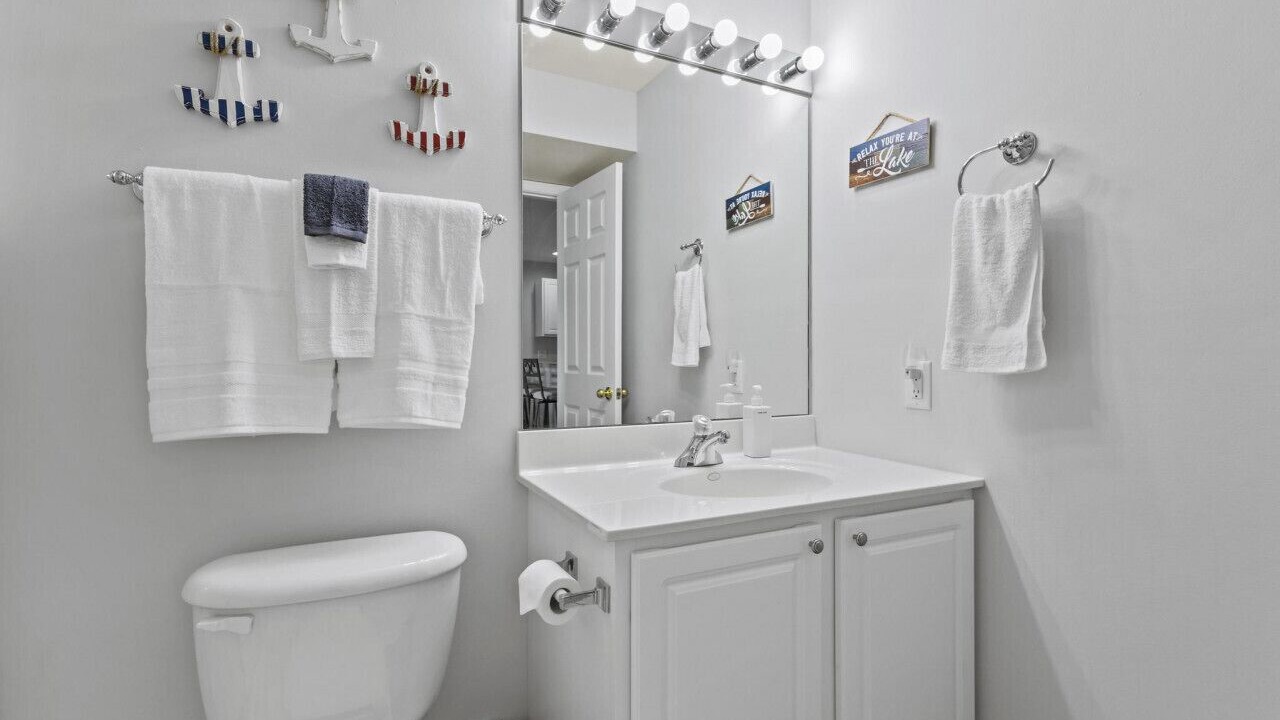 Photo of Bathroom in Camdenton