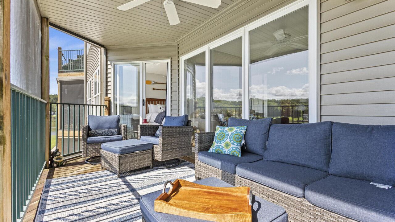 Photo of Patio Balcony in Camdenton