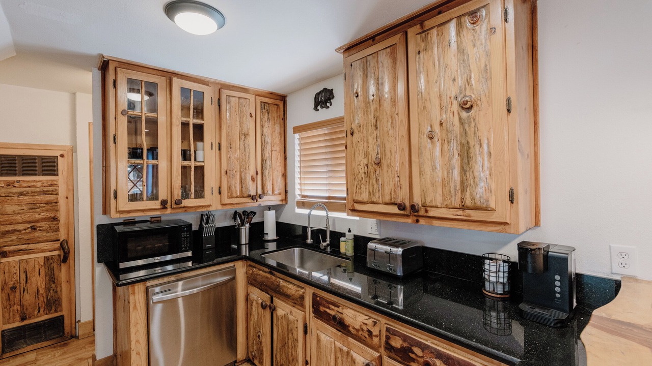 Photo of Kitchen in Big Bear City