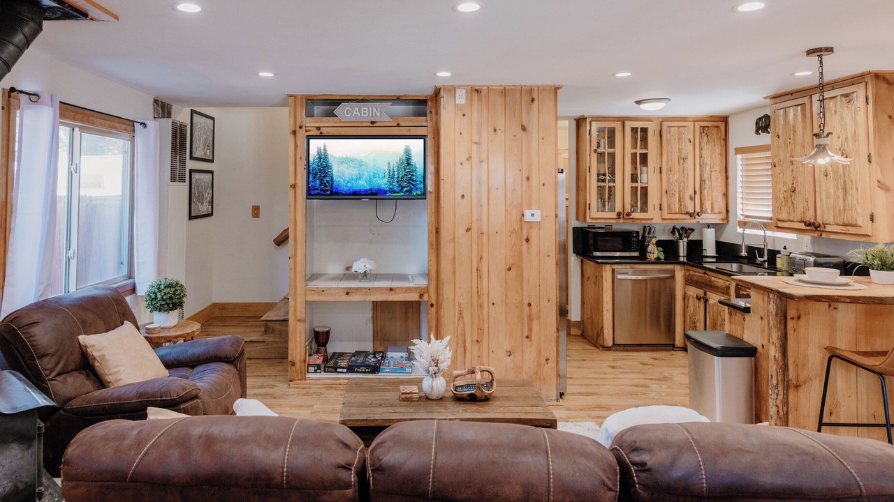Photo of Livingroom in Big Bear City