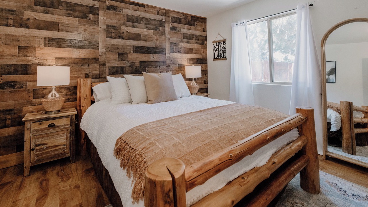 Photo of Bedroom in Big Bear City