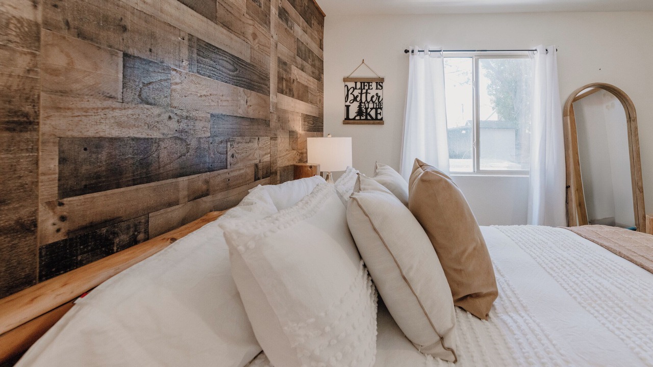 Photo of Bedroom in Big Bear City