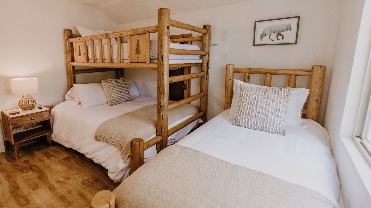 Photo of Bedroom in Big Bear City