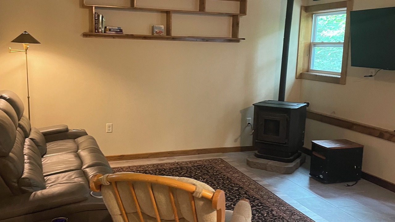Photo of Bedroom in Croghan