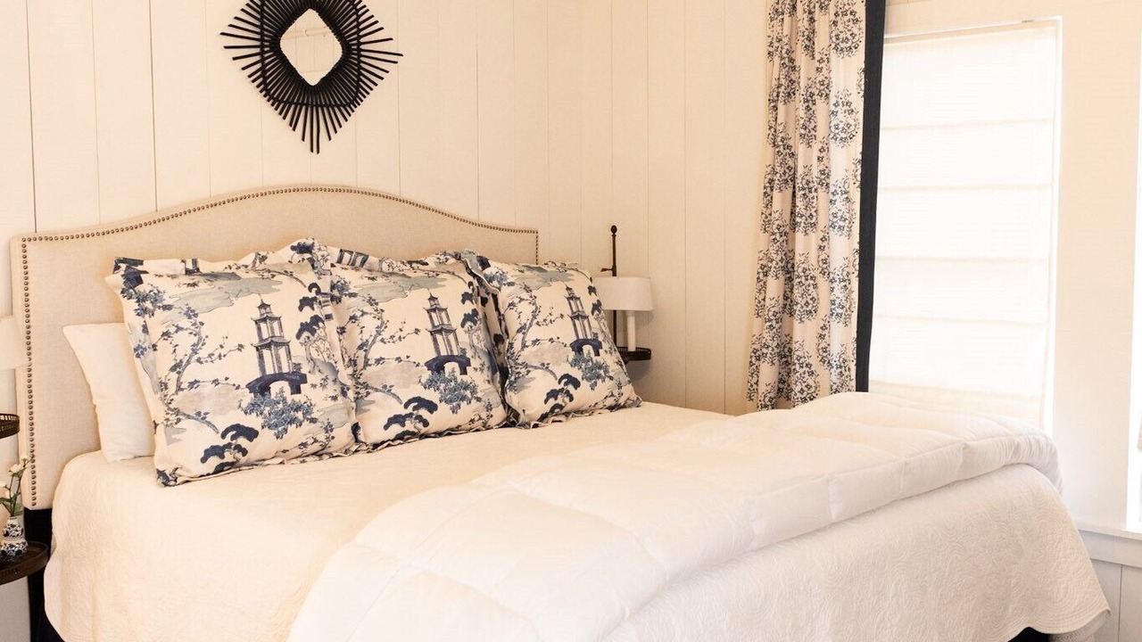 Photo of Bedroom in Shiner