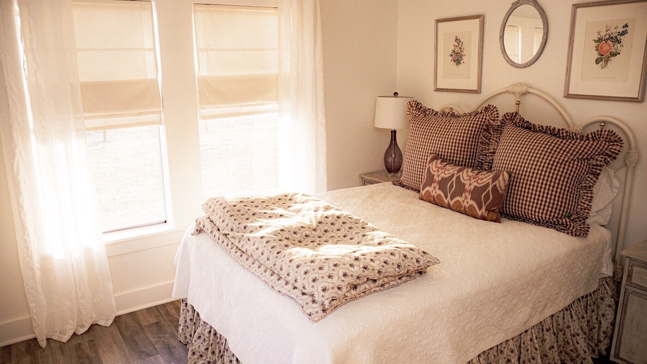 Photo of Bedroom in Shiner