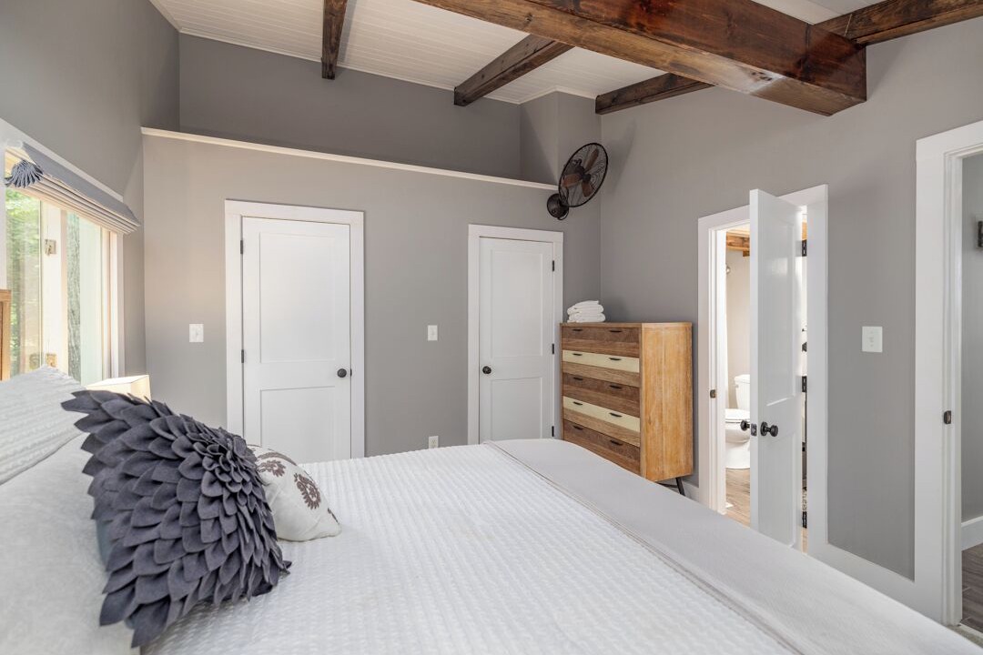 Photo of Bedroom in Macon