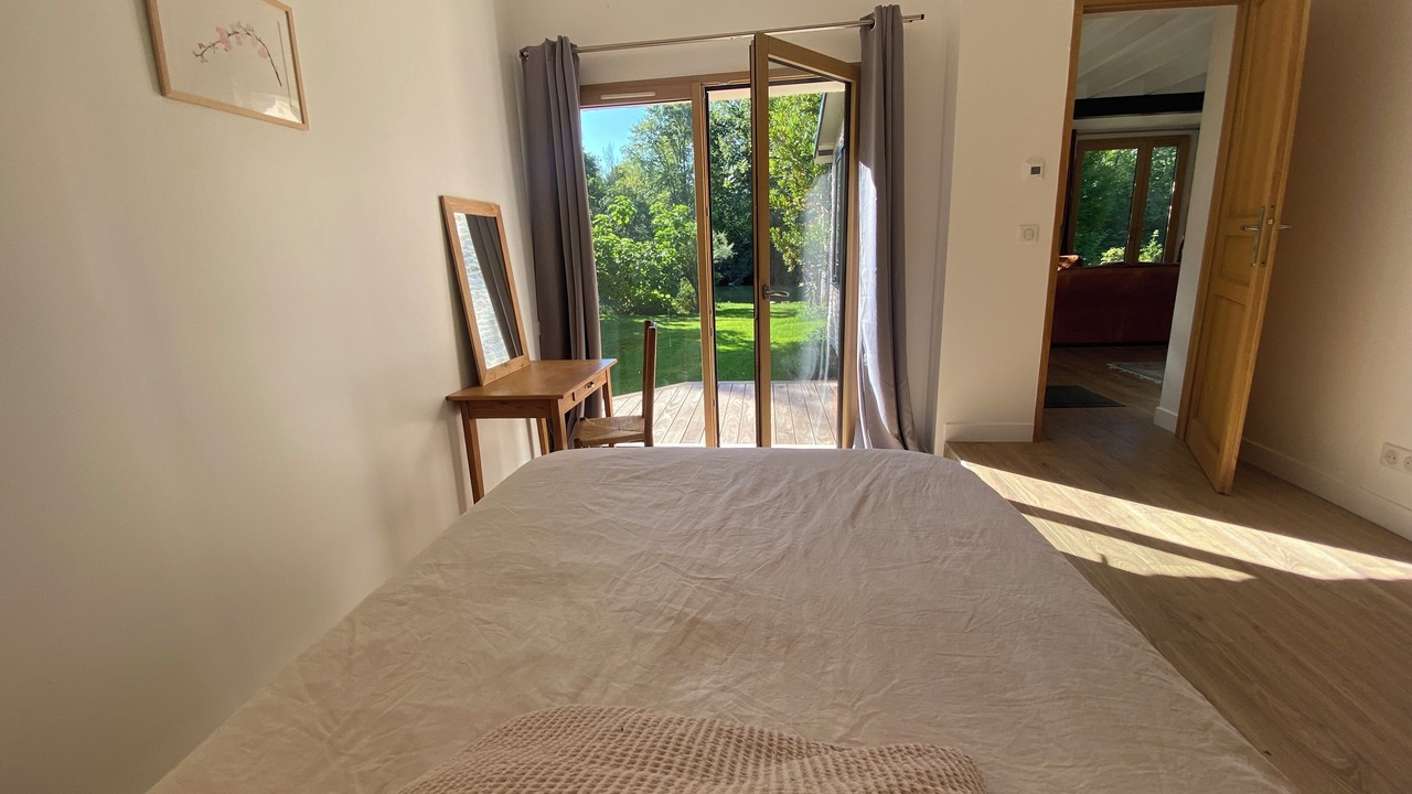 Photo of Bedroom in Montigny-sur-Loing