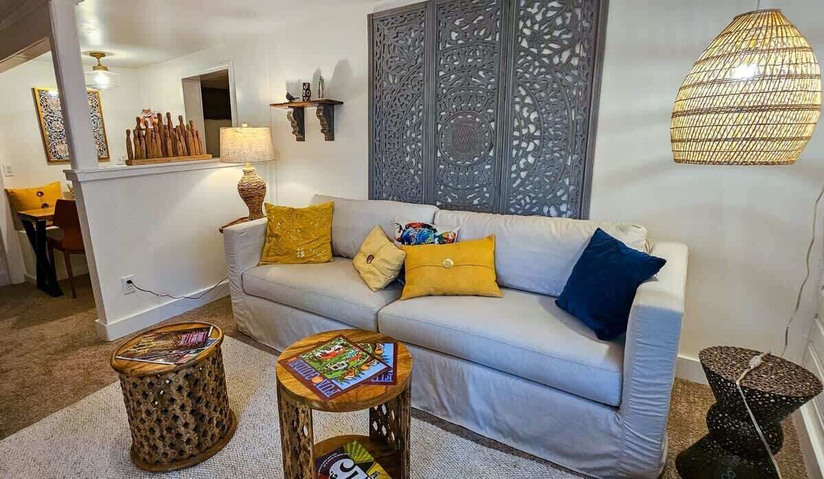 Photo of Livingroom in Eureka Springs Historic District