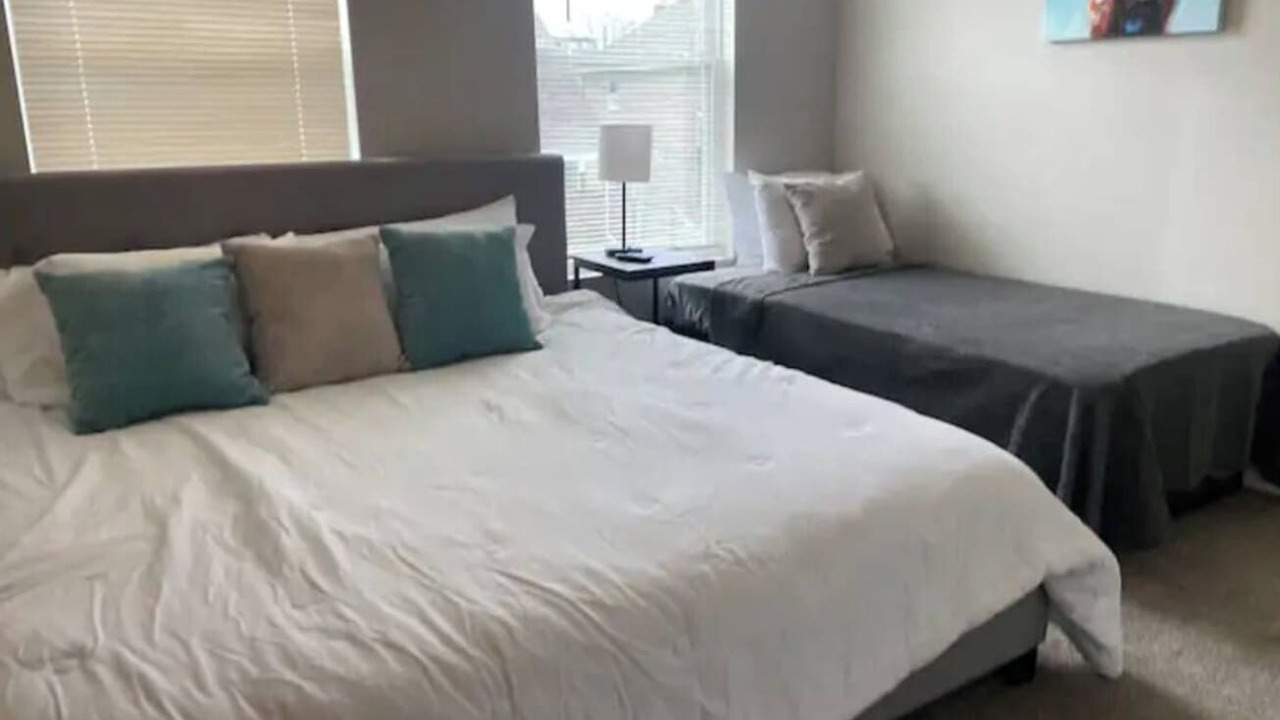 Photo of Bedroom in Livingston Park