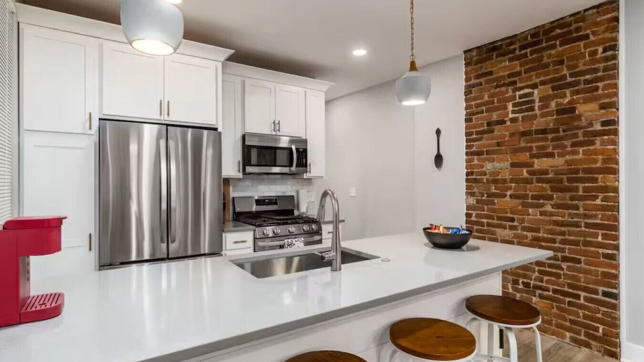 Photo of Kitchen in Livingston Park