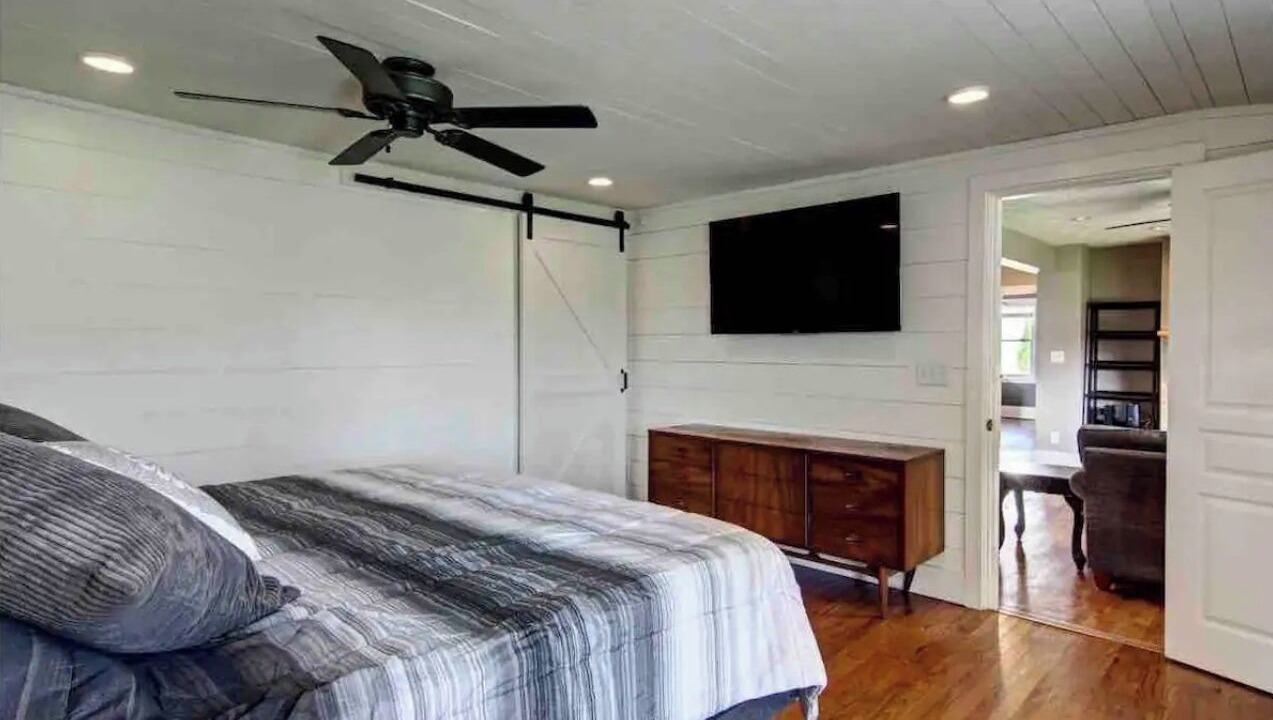 Photo of Bedroom in Seymour
