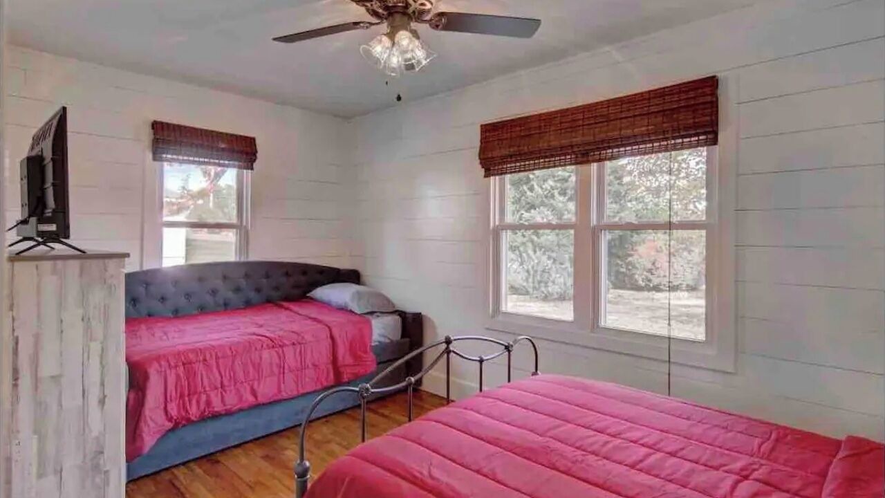 Photo of Bedroom in Seymour