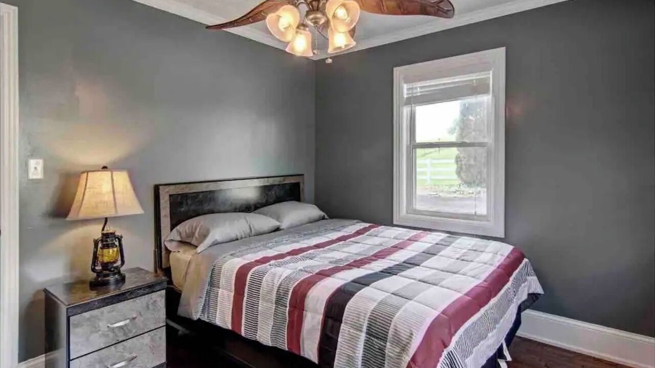 Photo of Bedroom in Seymour