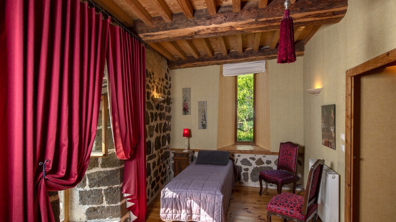 Photo of Bedroom in Polignac